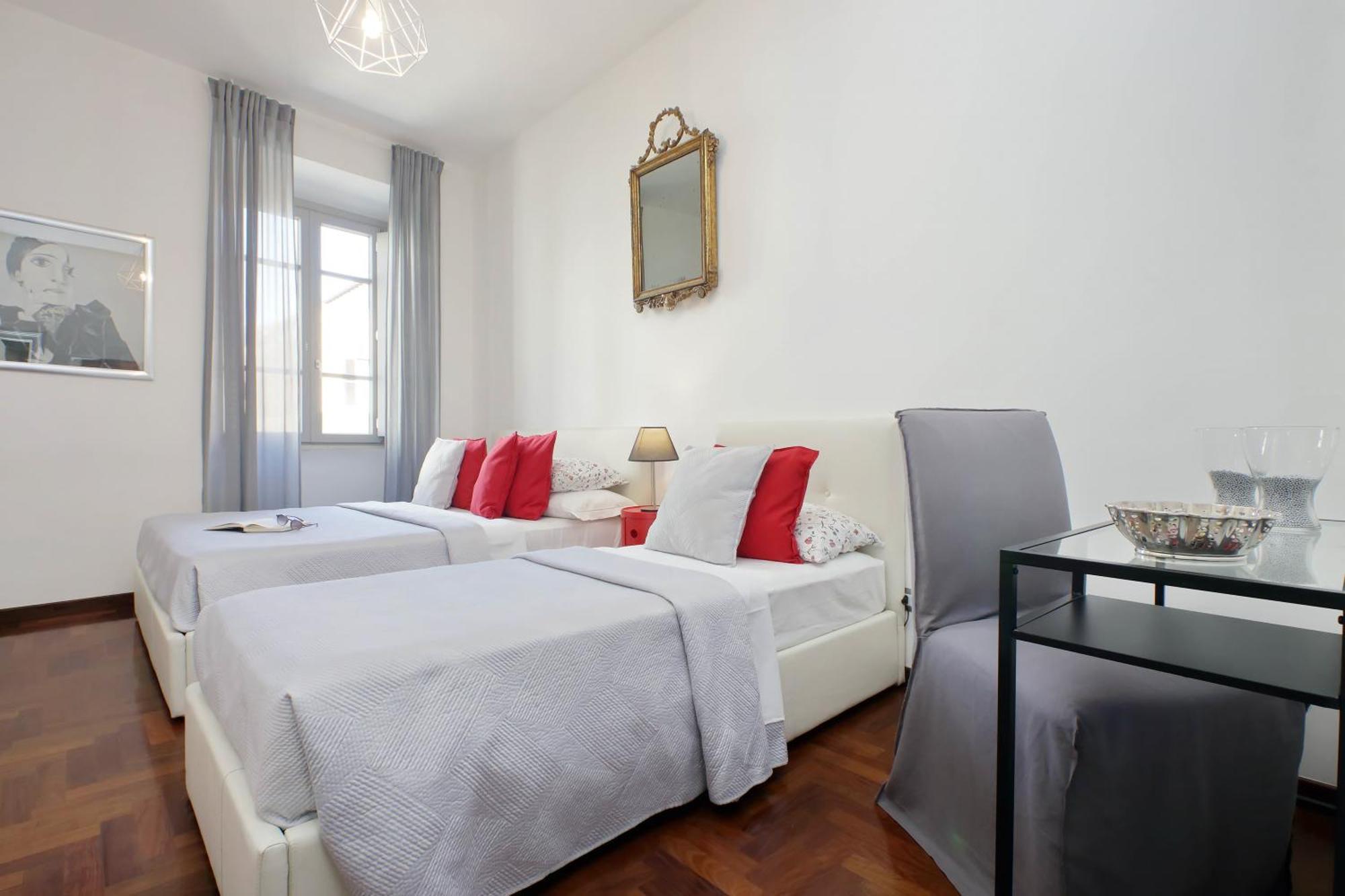 Luxury Apartment Vaticano-S'Peter Basilica - Netflix Wifi - Aircond Рим Екстер'єр фото